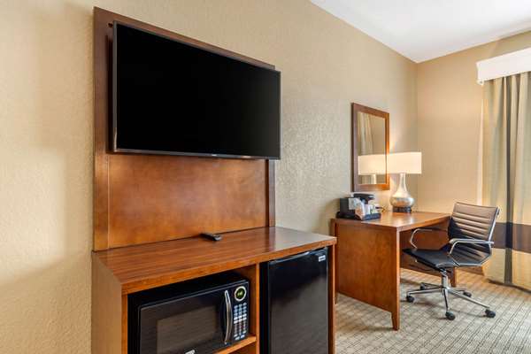 Suite - Comfort Suites Airport North San Antonio