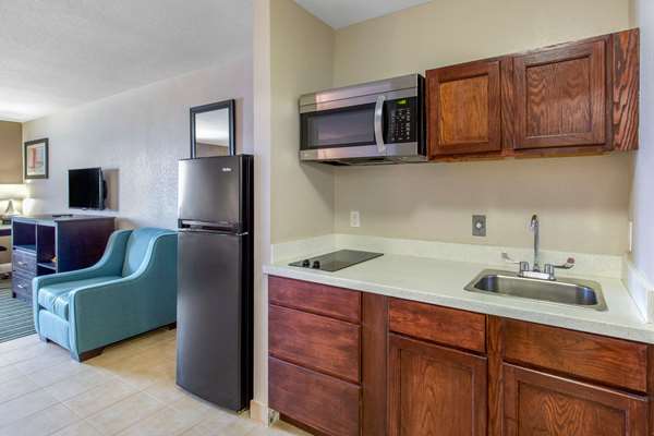Suite - Quality Inn & Suites Port Arthur