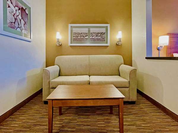 Suite - Quality Suites University El Paso - I-10, Exit 13