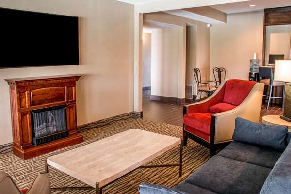  - Comfort Suites New Braunfels - I-35, Exit 189