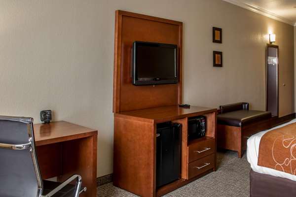  - Comfort Suites New Braunfels - I-35, Exit 189