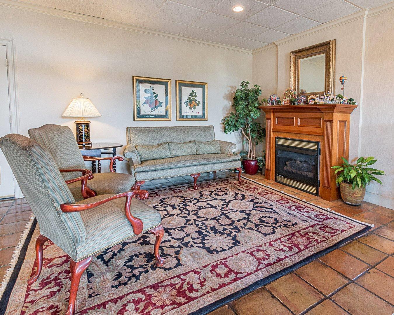 Hotel lobby | Quality Inn Ennis