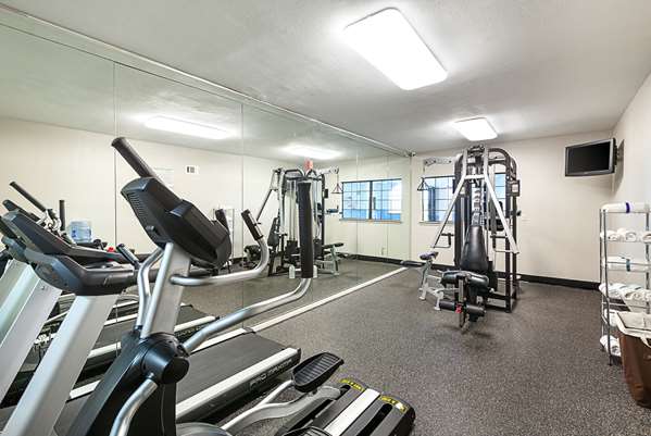 Fitness/ Exercise Room - Quality Inn Mesquite