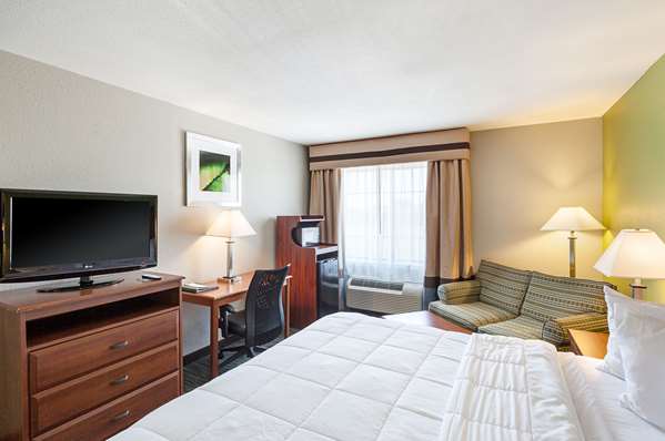  - Quality Inn Mesquite