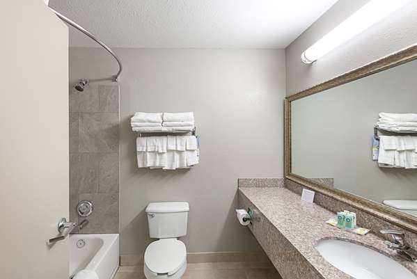  - Quality Inn Mesquite