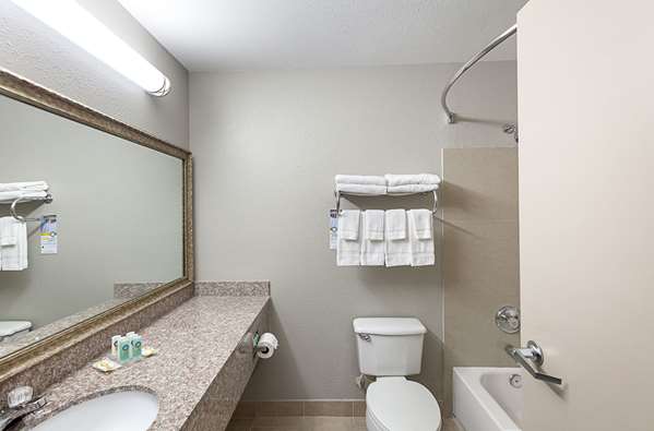  - Quality Inn Mesquite