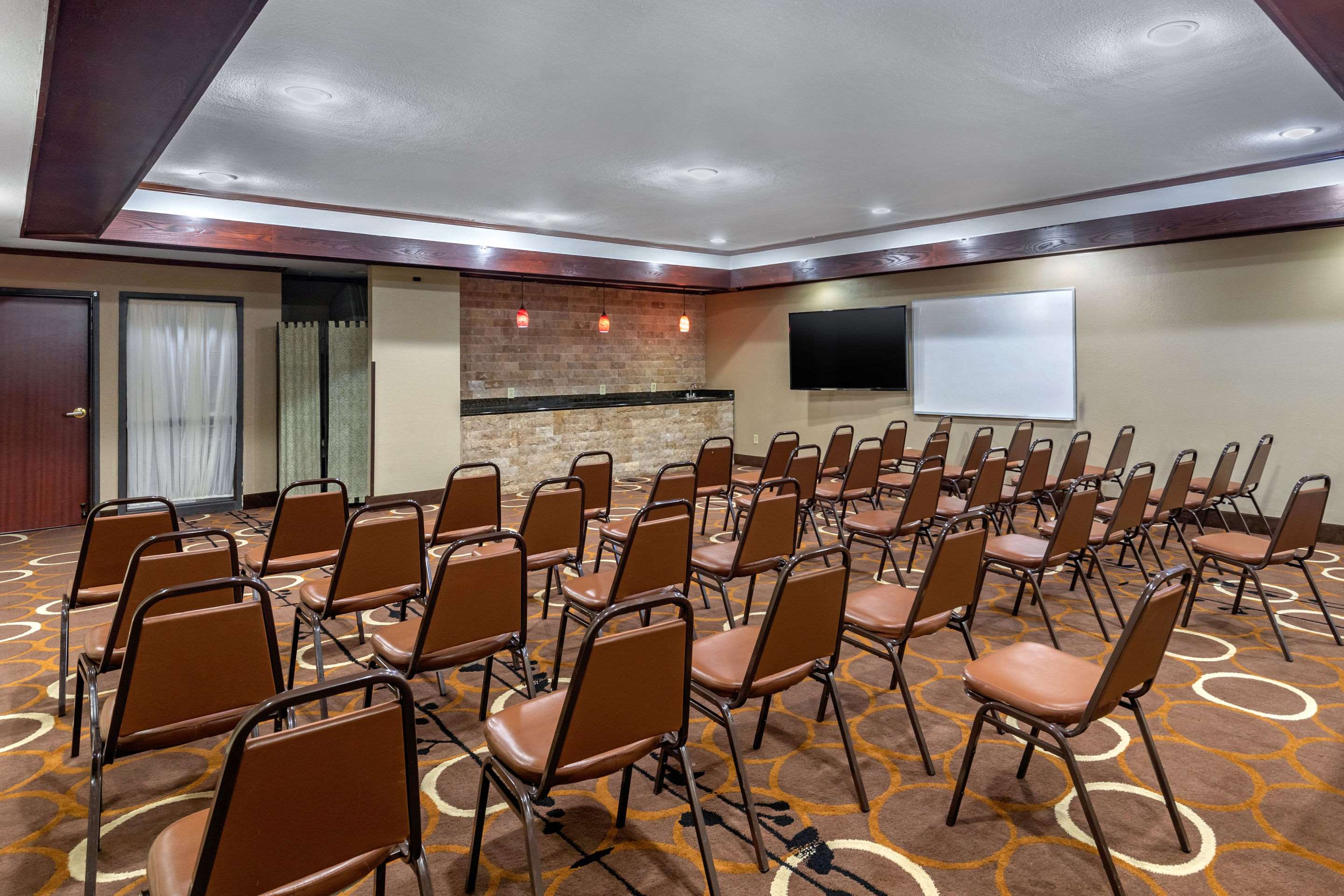 Meeting room | Quality Suites Addison - Dallas