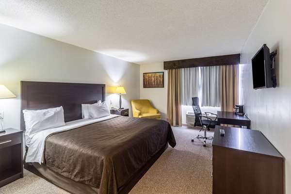  - Clarion Inn McAllen
