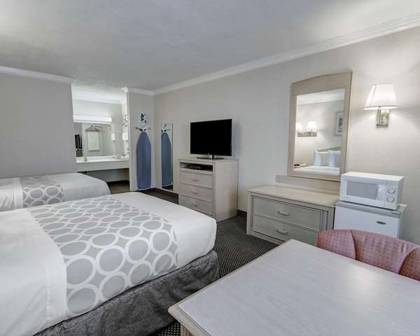  - Econo Lodge Van Horn - I-10, Exit 138