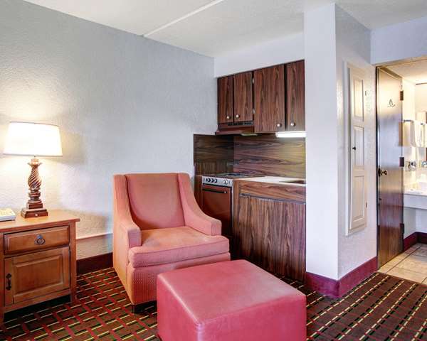 Suite - Rodeway Inn New Braunfels - I-35, Exit 189