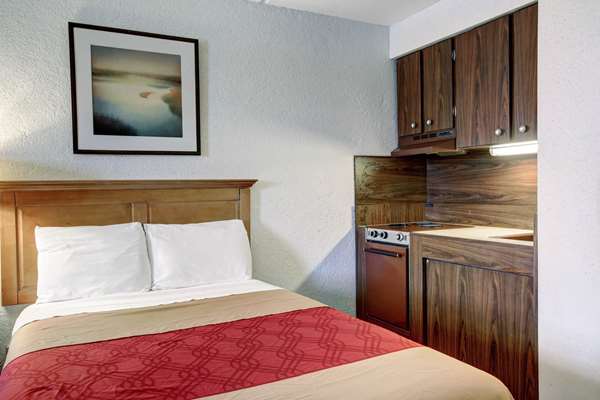 Suite - Rodeway Inn New Braunfels - I-35, Exit 189