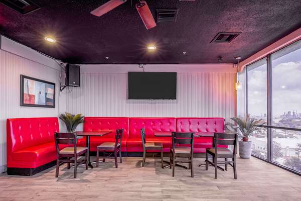 Restaurant - Quality Inn Pasadena