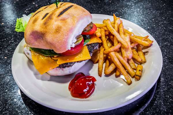 Restaurant - Quality Inn Pasadena