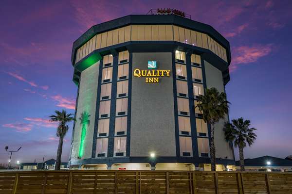 Exterior view - Quality Inn Pasadena