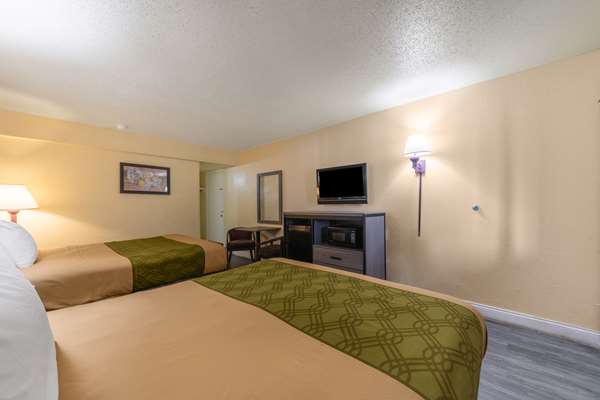  - Econo Lodge San Marcos - I-35, Exit 204A