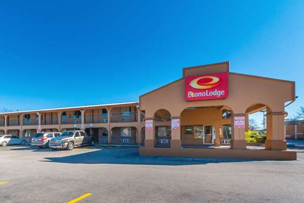 Exterior view - Econo Lodge San Marcos - I-35, Exit 204A