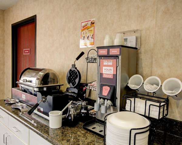 Amenities - Comfort Inn & Suites Seguin - I-10, Exit 610