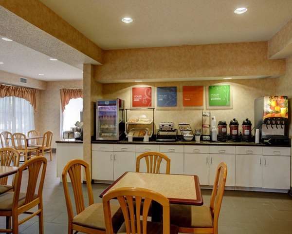 Amenities - Comfort Inn & Suites Seguin - I-10, Exit 610