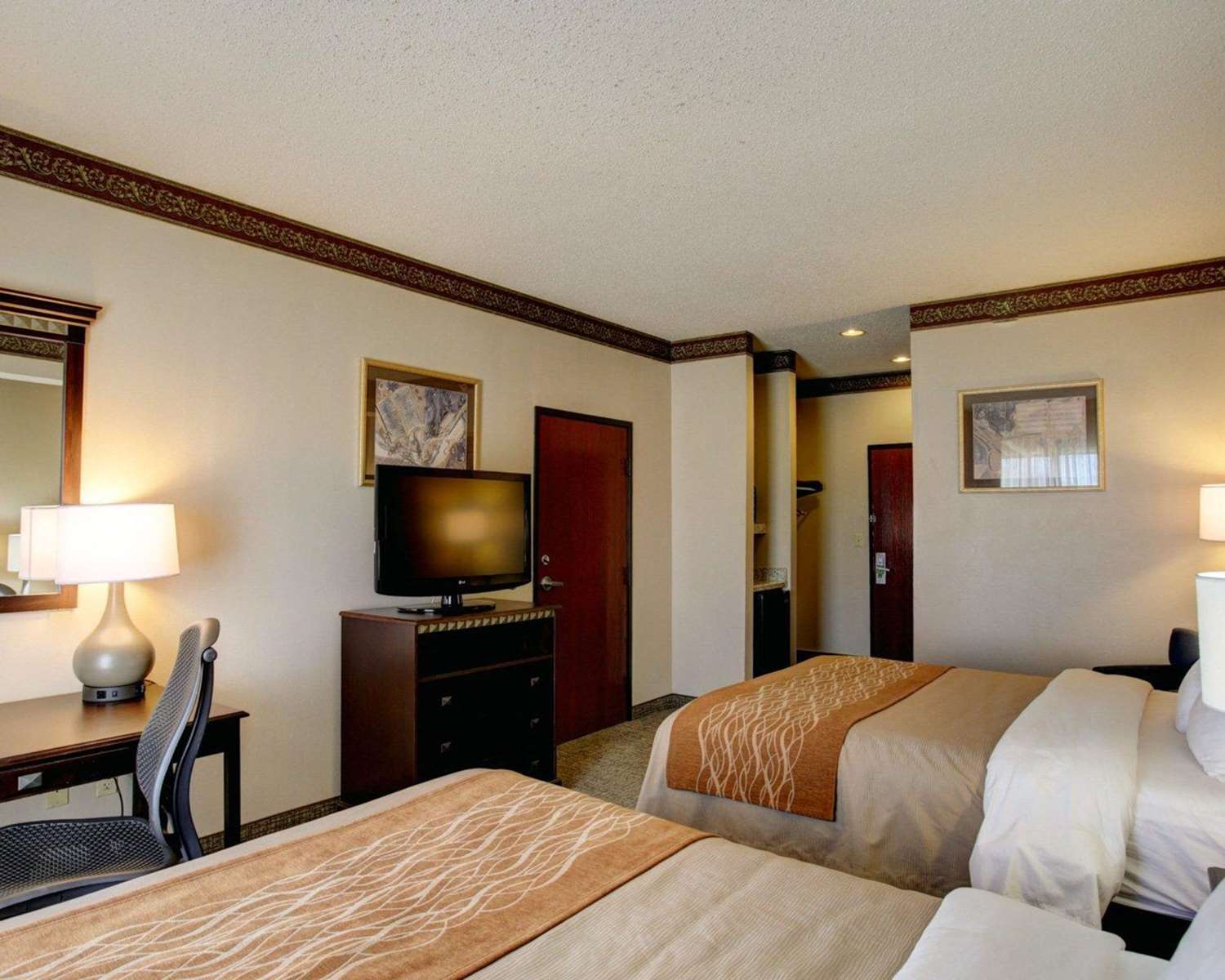 Comfort Inn Suites Seguin Tx See Discounts
