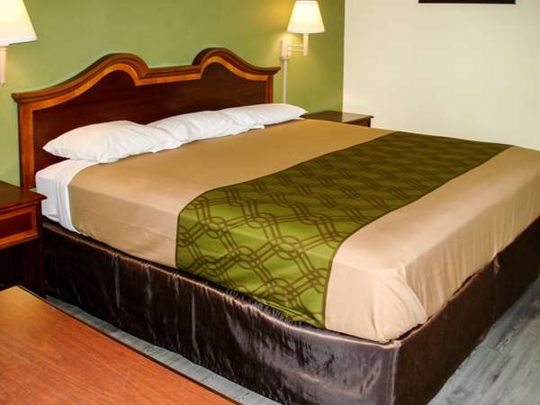  - Econo Lodge Texarkana