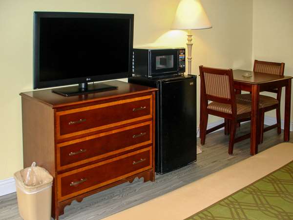  - Econo Lodge Texarkana