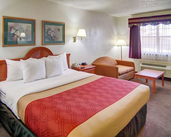 - Econo Lodge Decatur