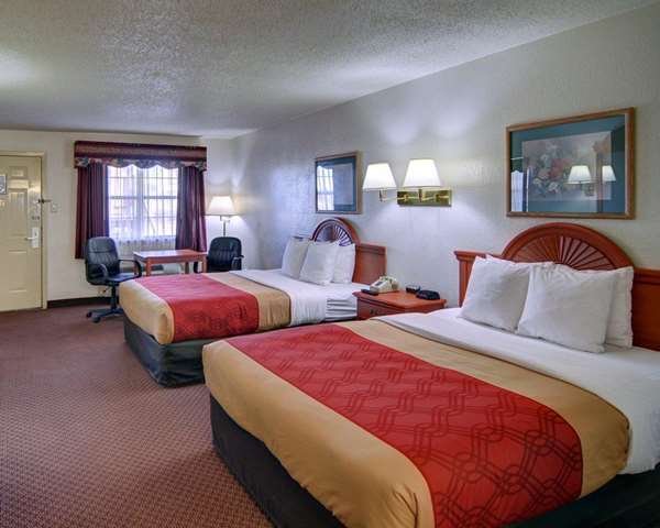 - Econo Lodge Decatur