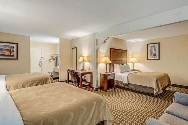  - Quality Inn Ozona - I-10, Exit 365