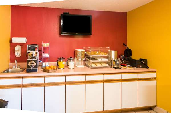 Amenities - Econo Lodge Dumas