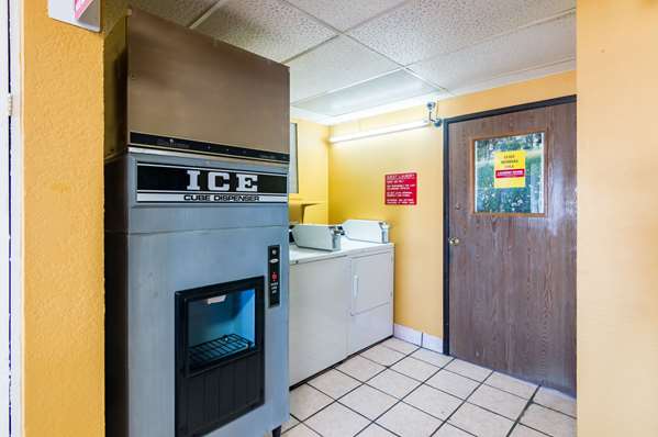 Amenities - Econo Lodge Dumas