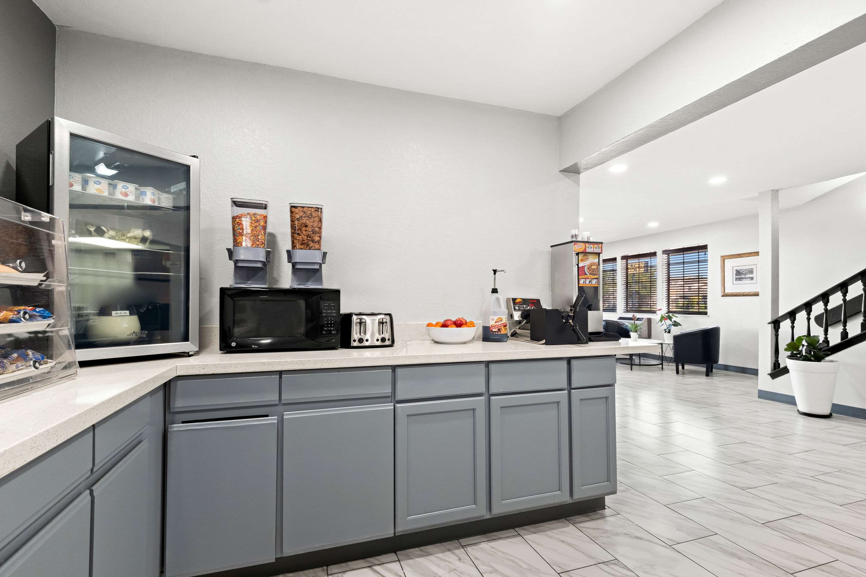 Breakfast counter | Econo Lodge Dumas