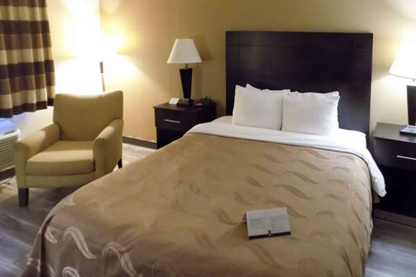  - Quality Inn Irving