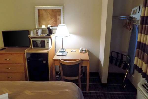  - Quality Inn Irving