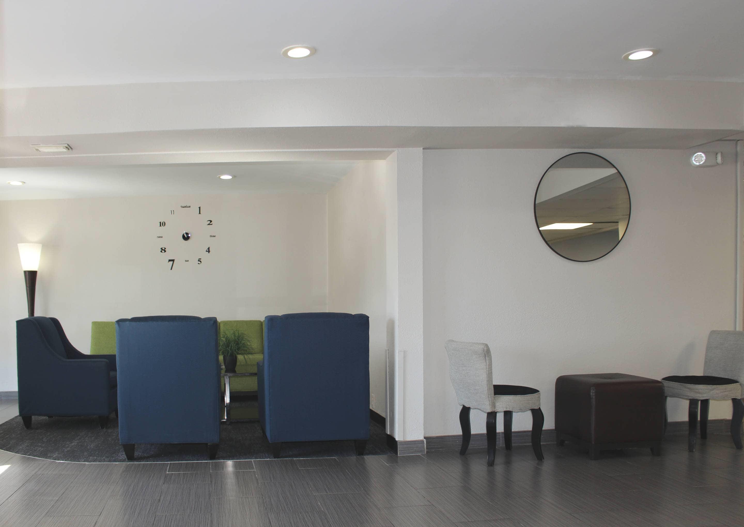 Lobby with sitting area