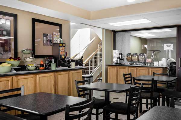 Amenities - Quality Inn Dumas