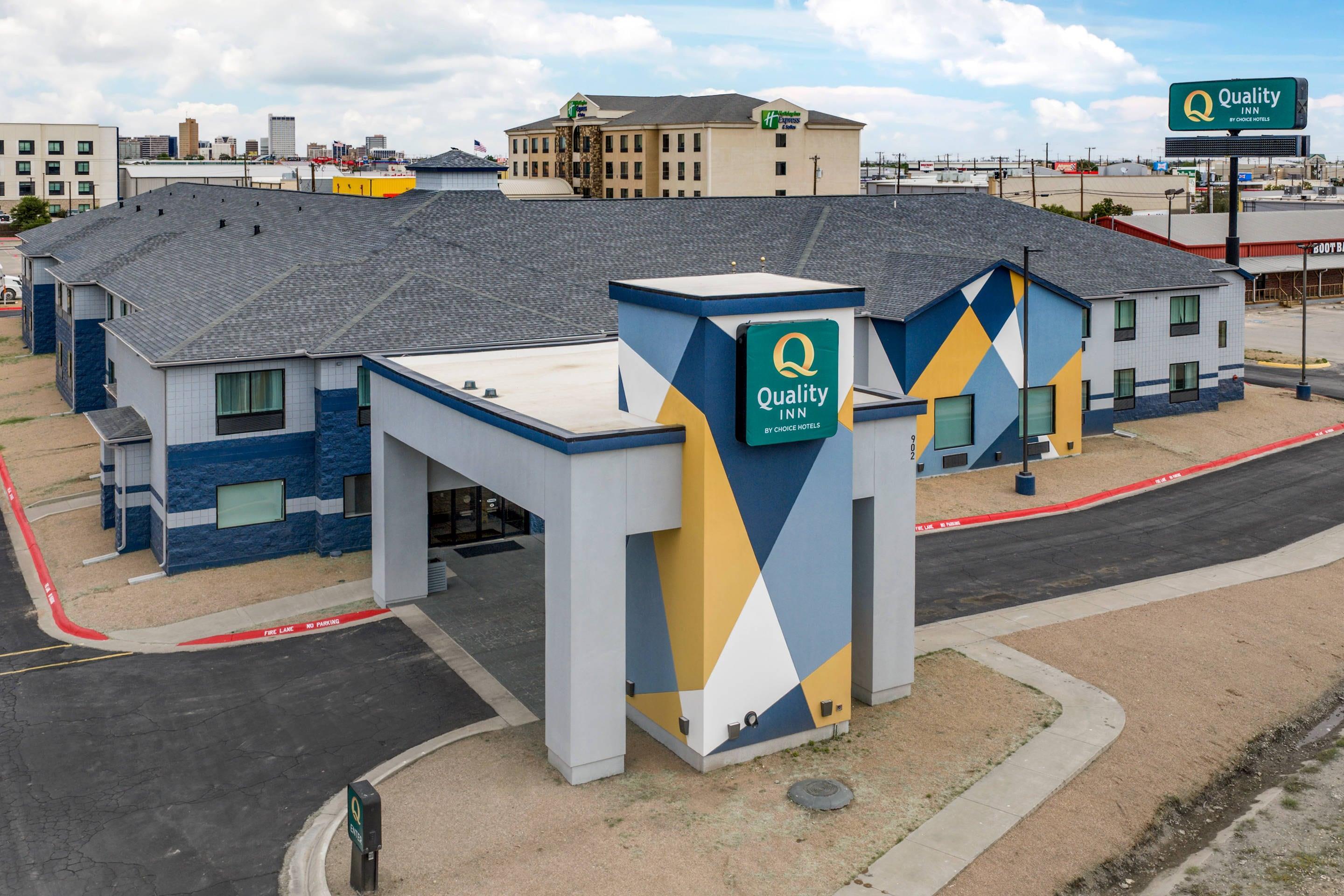 Aerial View | Quality Inn Midland