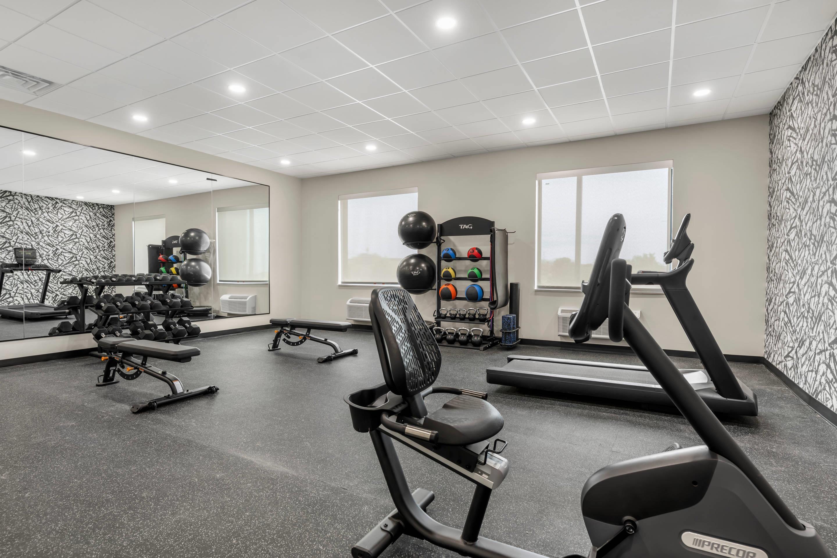 Fitness center | Quality Inn Midland