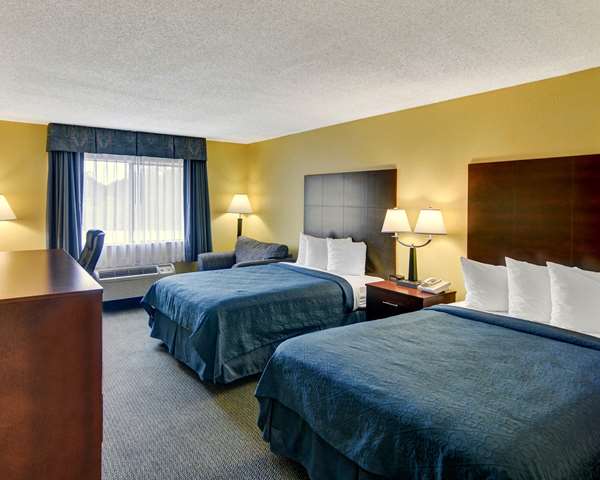  - Quality Inn & Suites Grand Prairie - I-20, Exit 454