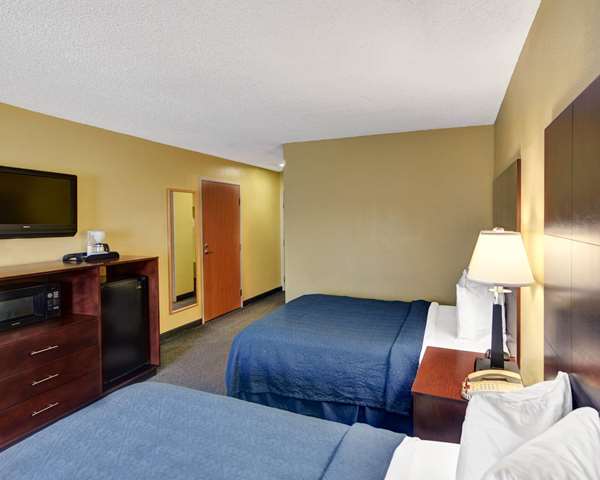  - Quality Inn & Suites Grand Prairie - I-20, Exit 454
