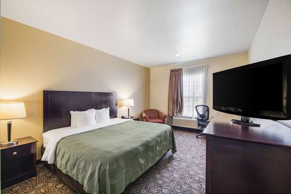  - Quality Inn Bastrop