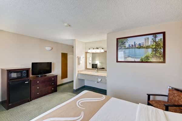  - Quality Inn Cedar Park