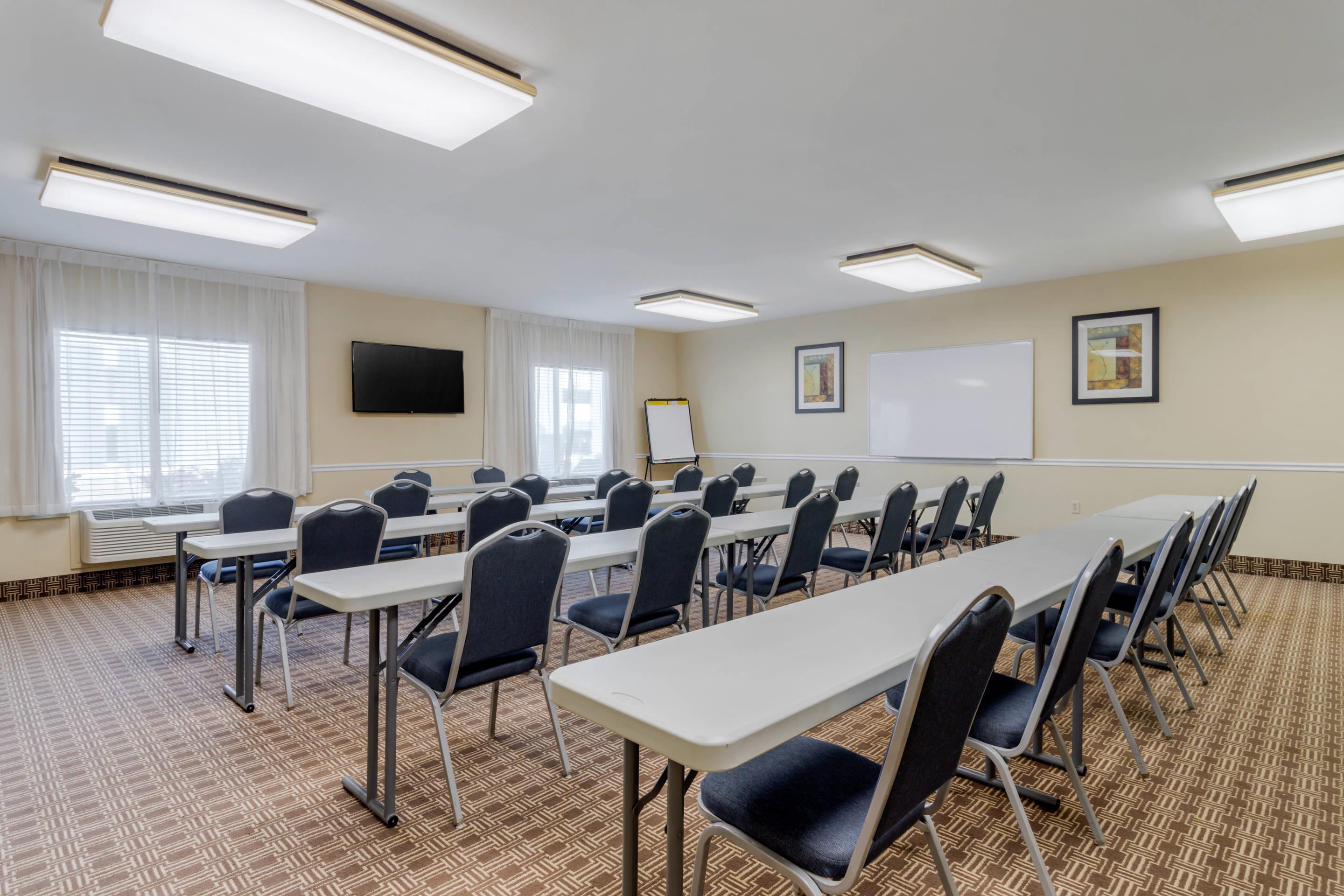 Conference Room | Comfort Suites La Porte