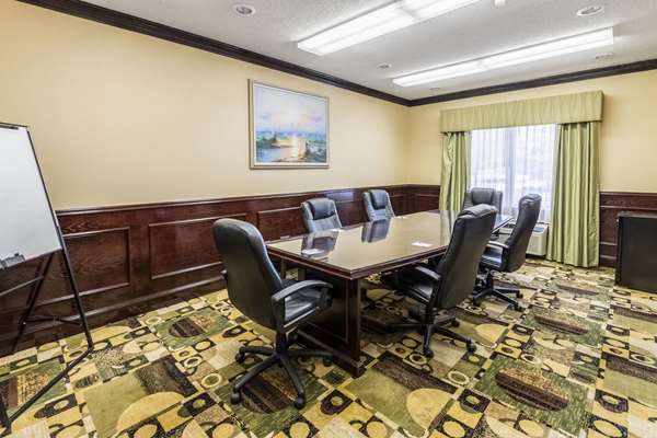  - Quality Suites Burleson