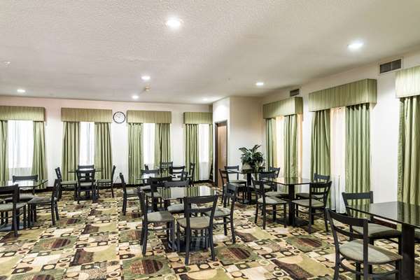 Amenities - Quality Suites Burleson
