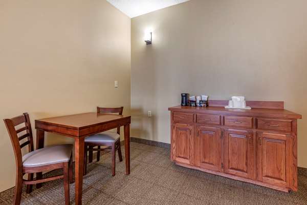 Suite - Comfort Inn DFW North Irving