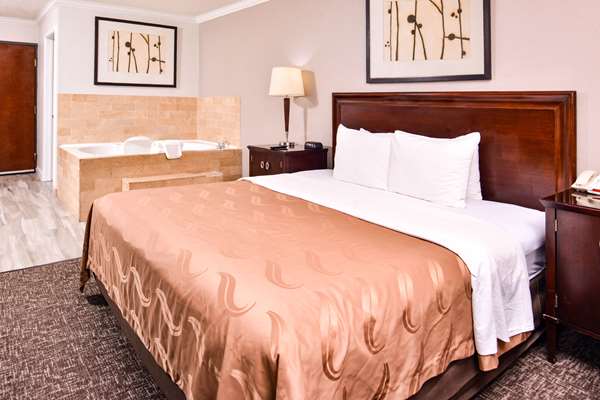  - Quality Inn & Suites Beaumont - I-10, Exit 851