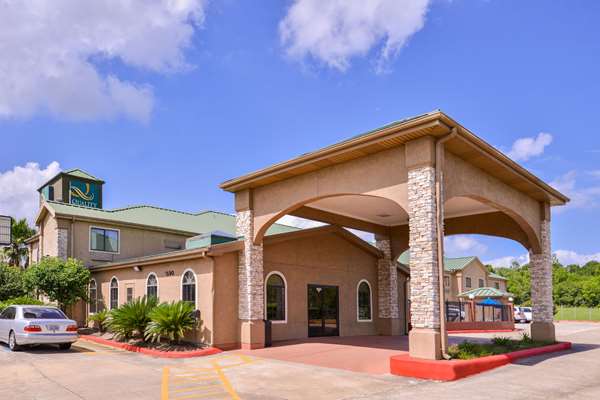 Exterior view - Quality Inn & Suites Beaumont - I-10, Exit 851