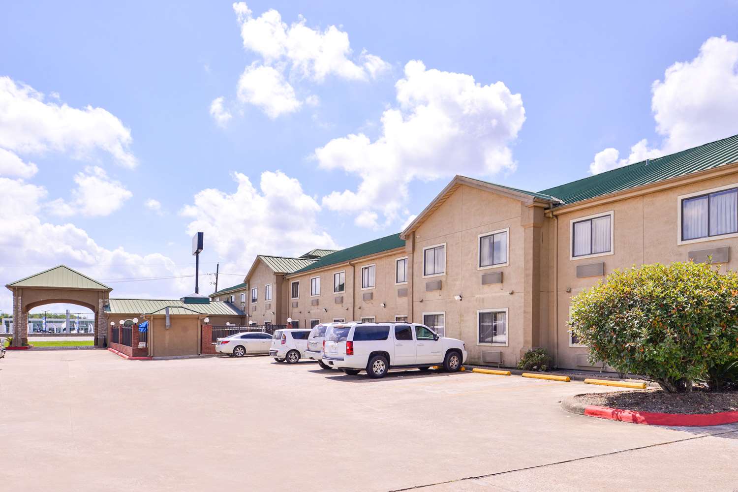 Quality Inn & Suites Beaumont, TX See Discounts