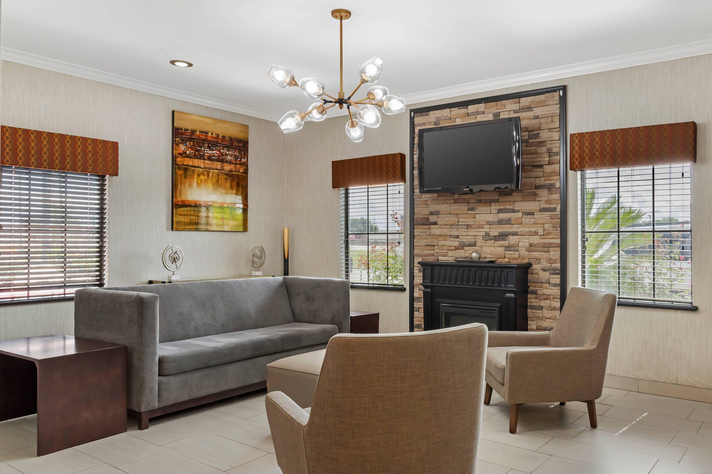 Hotel lobby | Quality Inn And Suites Beaumont
