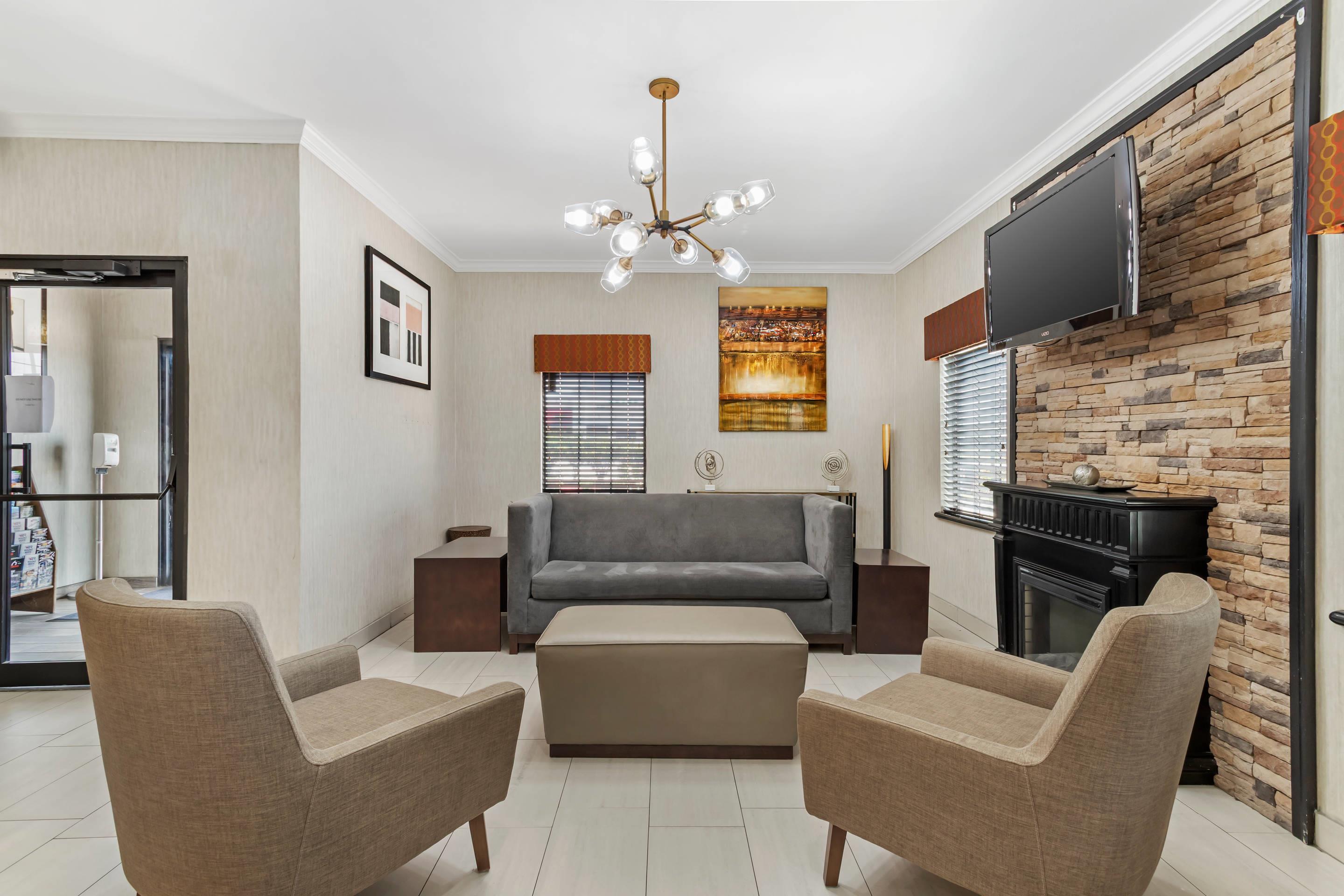 Hotel lobby | Quality Inn And Suites Beaumont